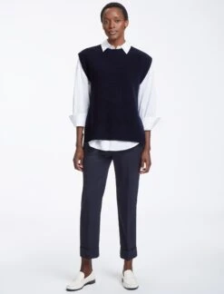 Janice Wool Round Neck Sleeveless Jumper - Navy -CEFINN Shop AU23 K129 JANICE NAVY LS0025 1ab941e3 67da 4b2a 87a2 3a6208426707