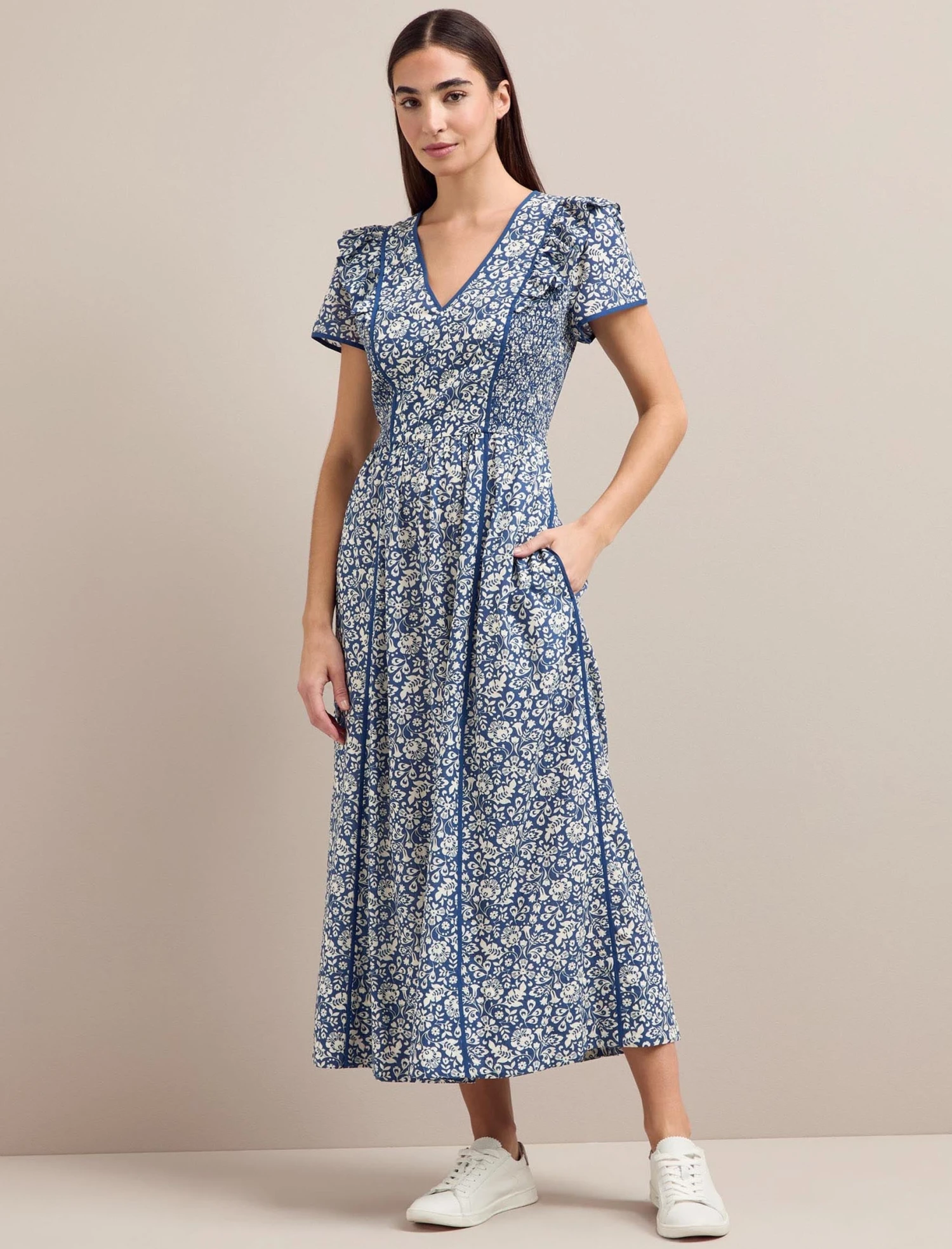 Maeve Cotton Blend Maxi Dress - Blue Mono Floral Print 5 Maeve Cotton Blend Maxi Dress - Blue Mono Floral Print - Image 5