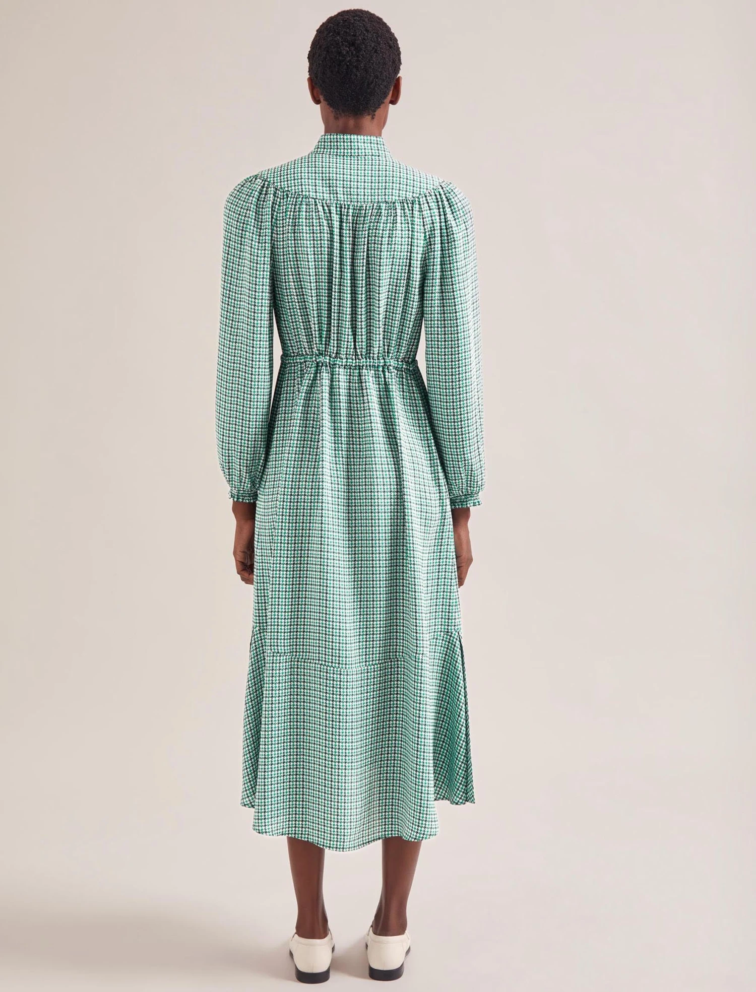 Zahra Midi Dress - Ecru Green Houndstooth Print 4 Zahra Midi Dress - Ecru Green Houndstooth Print - Image 4