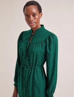 Zahra Midi Dress - Green Black Trellis Print -CEFINN Shop SP24 D615 ZAHRA GREENBLACKTRELLISPRINT LS 1874