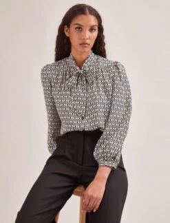 Aubrey Shirt - Ecru Black Trellis Print -CEFINN Shop SP24 S84 AUBREY ECRUBLACKTRELLISPRINT LS 550