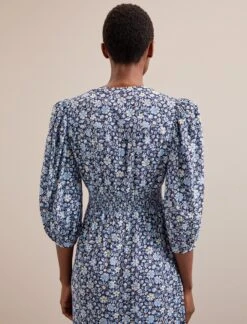 Aspen Cotton Blend Maxi Dress - Blue Ditsy Carnation Print -CEFINN Shop SU24 D639 ASPIN BLUEDITSY CARNATION PRINT LS 5896