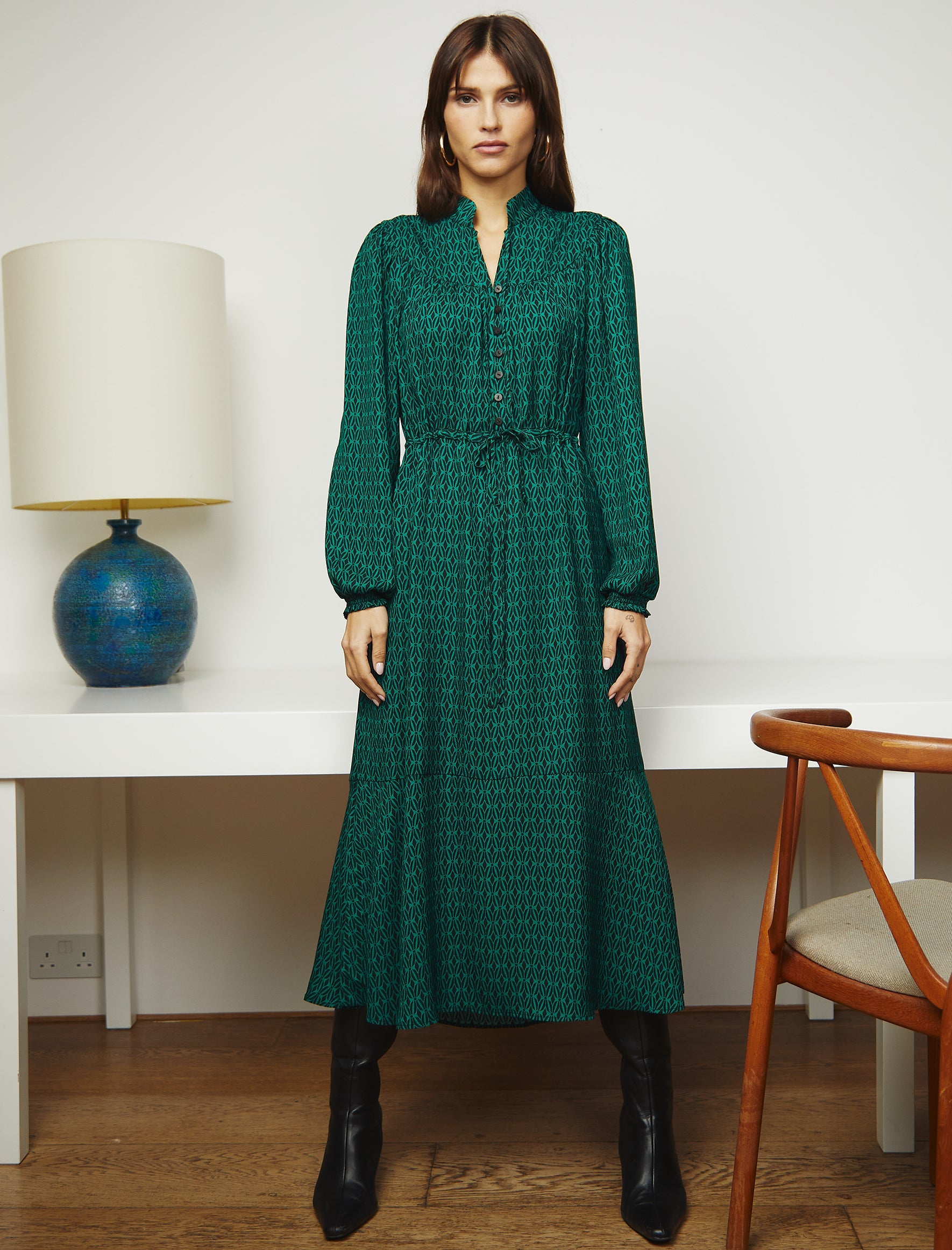 Front Page 45 Front Page -CEFINN Shop Untitled 1 928efa2b a33c 4124 84a3 4f66773f3be7 1